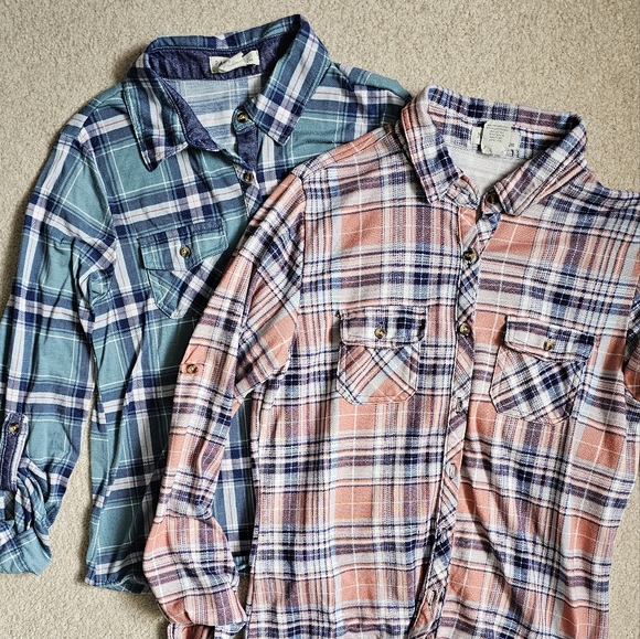 Girl's plaid fall button up shirt bundle, roll tab sleeves, Little Girl autumn - Picture 3 of 13